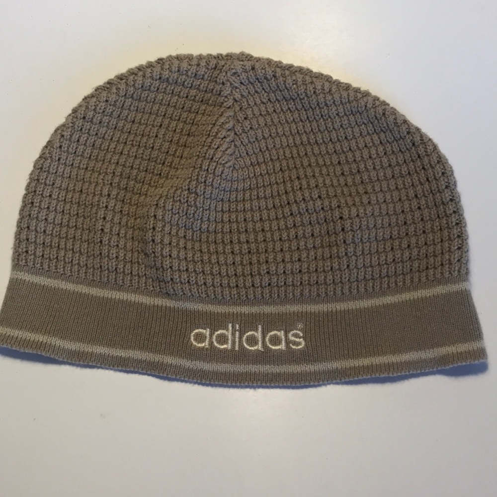 Adidas beanie